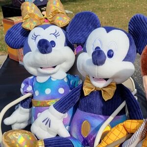 Limited Edition 50th Anniversary Mickey & Minnie Scensty Buddies